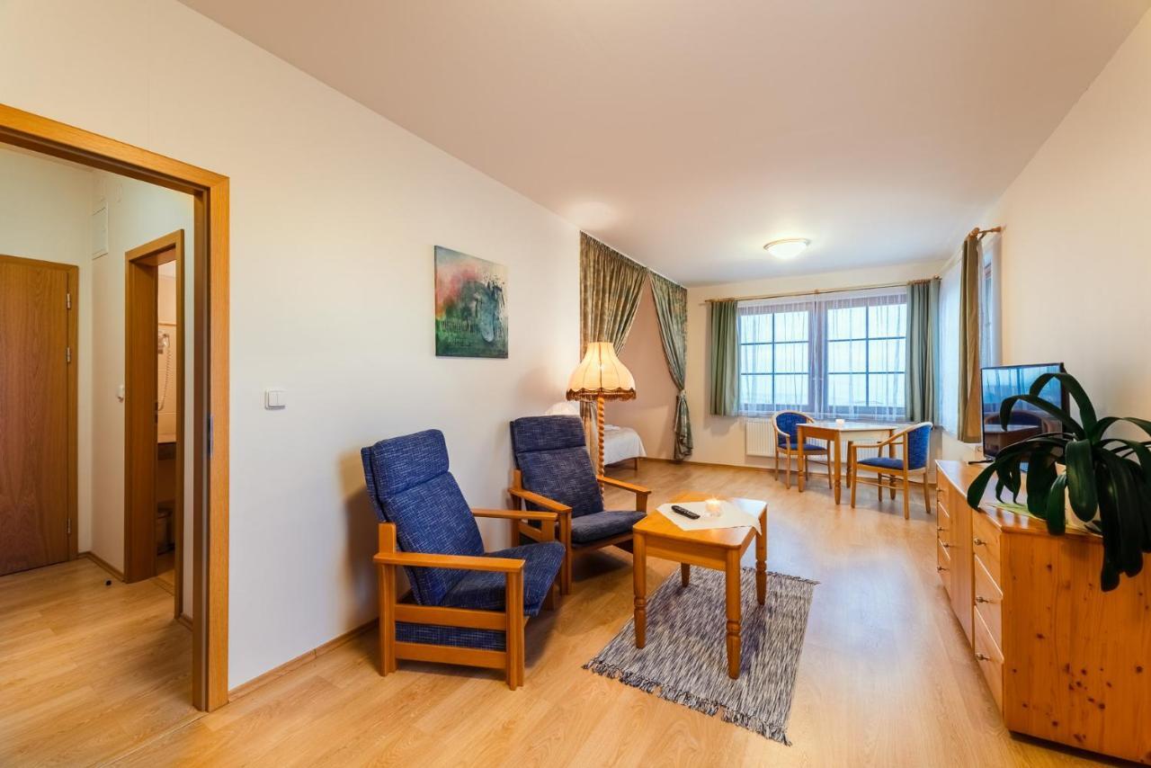 Hotel Velka Klajdovka Μπρνο Εξωτερικό φωτογραφία